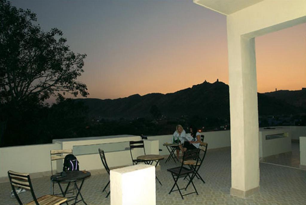 Hotel Ivory Palace Delhi  Buitenkant foto